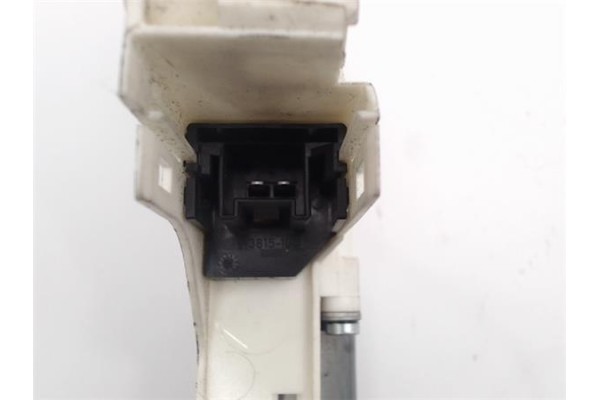 Recambio de motor elevalunas trasero derecho para audi a4 avant (8k5) referencia OEM IAM 8K0959812A 1101919813201 