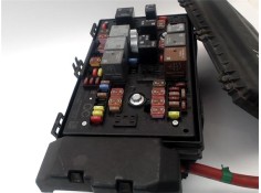 Recambio de caja reles para opel astra j 1.6 referencia OEM IAM 39065971 13449203 