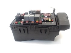 Recambio de caja reles para opel astra j 1.6 referencia OEM IAM 39065971 13449203 