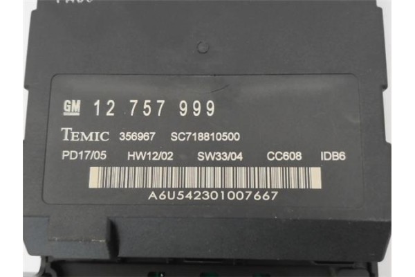 Recambio de caja fusibles/rele para saab 9-3 berlina 1.9 tid referencia OEM IAM 12757999  