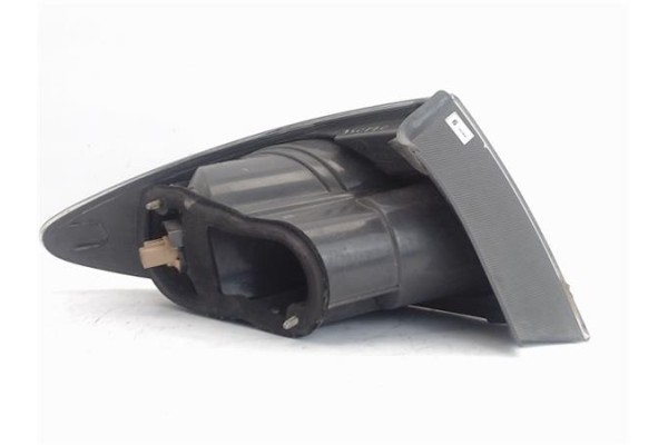 Recambio de piloto trasero derecho para mazda 6 berlina (gg) referencia OEM IAM 22061971  