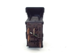 Recambio de interruptor luces emergencia para opel astra g berlina 1.7 cdti referencia OEM IAM 09131728 09138059 