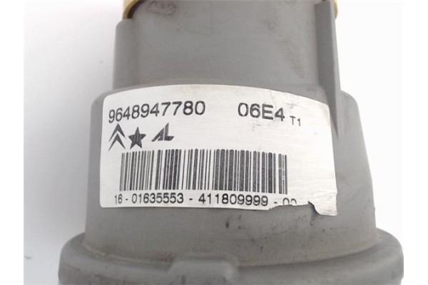 Recambio de faro antiniebla derecho para citroen c3 referencia OEM IAM 9648947780  
