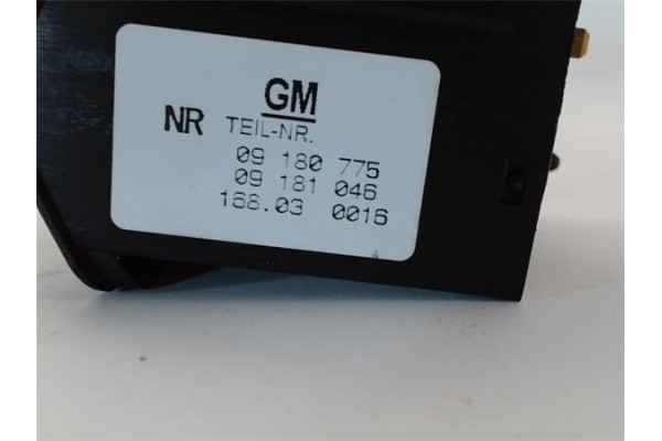 Recambio de interruptor alumbrado para opel astra g berlina 1.7 cdti referencia OEM IAM 09780775 09181046 
