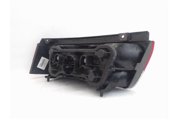 Recambio de piloto trasero derecho para suzuki swift berlina (sf/ea) 1.3 referencia OEM IAM 23260402 3565080EA1 