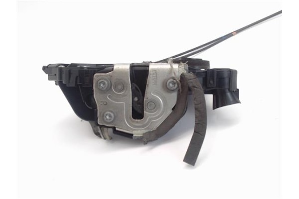 Recambio de cierre electromagnetico delantero izquierdo para toyota yaris (ksp9/scp9/nlp9) 1.3 vvt-i referencia OEM IAM   