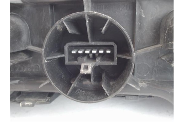 Recambio de piloto trasero derecho para suzuki swift berlina (sf/ea) 1.3 referencia OEM IAM 23260402 3565080EA1 