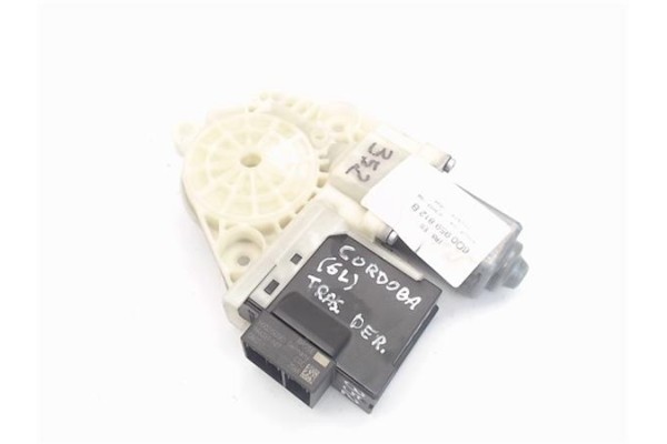 Recambio de motor elevalunas trasero derecho para seat cordoba berlina (6l2) referencia OEM IAM (6Q0959812B) (986037-107) 