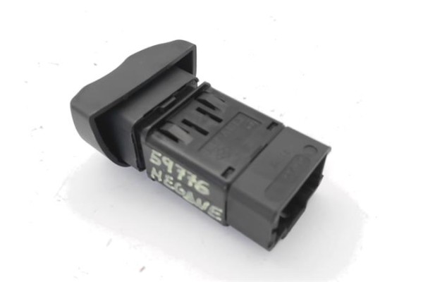 Recambio de interruptor luces emergencia para renault megane i (ba0/1_) 1.4 16v (ba0d, ba1h, ba0w, ba10) referencia OEM IAM 7700