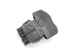 Recambio de conjunto interruptores para renault megane i (ba0/1_) 1.4 16v (ba0d, ba1h, ba0w, ba10) referencia OEM IAM 7700429993
