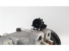 Recambio de compresor aire acond. para hyundai coupe (gk) 1.6 16v referencia OEM IAM 977012C000  977013E300 , KIA