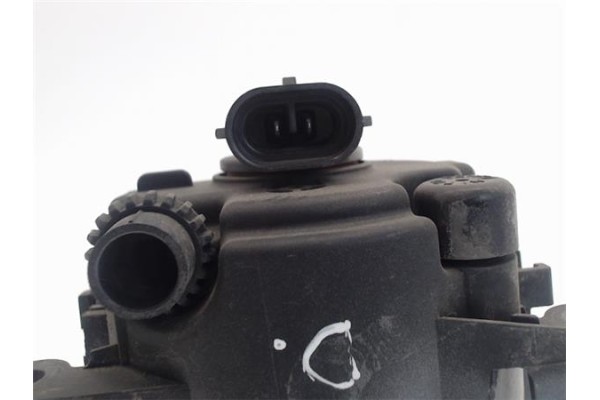 Recambio de faro antiniebla derecho para citroen c4 berlina referencia OEM IAM 9650001680  