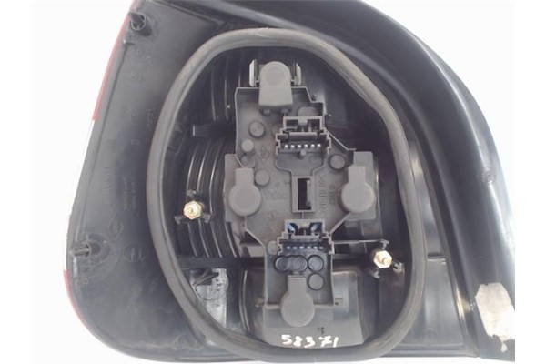 Recambio de piloto trasero derecho para renault megane i (ba0/1_) 1.6 16v (ba11, ba04, ba0b, ba1j) referencia OEM IAM 7701042409