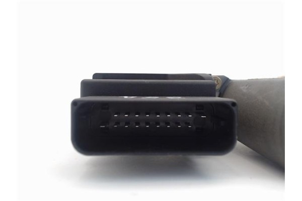 Recambio de motor elevalunas trasero derecho para volkswagen golf iv berlina (1j1) referencia OEM IAM (1C0959812A) (9776105407-3