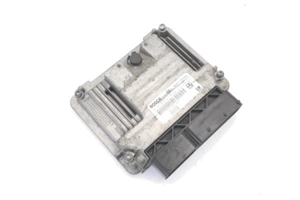 Recambio de centralita para saab 9-3 berlina 1.9 tid referencia OEM IAM 281012247  