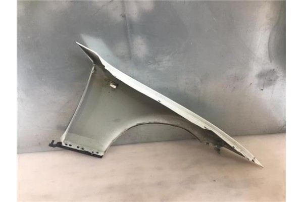 Recambio de aleta delantero izquierda para bmw serie 1 berlina (e81/e87) 118d referencia OEM IAM 41357133227 L00178 41357133228 