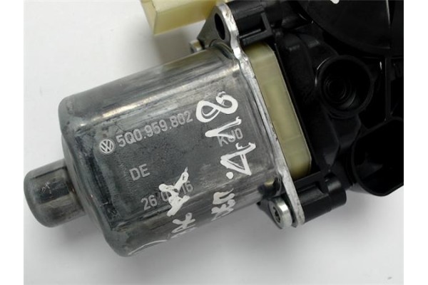 Recambio de mecanismo elevalunas trasero derecho para audi a3 (8v1) 1.8 attraction referencia OEM IAM 5Q0959802 0130822712 