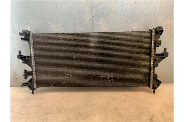 Recambio de radiador agua para citroen jumper furgón 2.2 hdi 120 referencia OEM IAM 1330Z4 1330Q3 