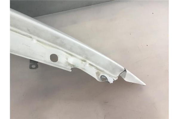 Recambio de aleta delantero izquierda para bmw serie 1 berlina (e81/e87) 118d referencia OEM IAM 41357133227 L00178 41357133228 
