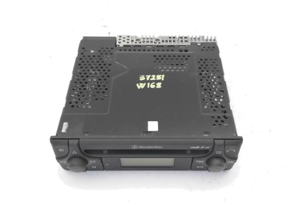 Recambio de radio / cd para mercedes-benz clase a (bm 168) 1.9 190 (168.032) referencia OEM IAM A1708200386 A1708200186 