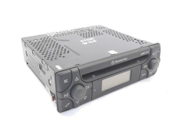 Recambio de radio / cd para mercedes-benz clase a (bm 168) 1.9 190 (168.032) referencia OEM IAM A1708200386 A1708200186 