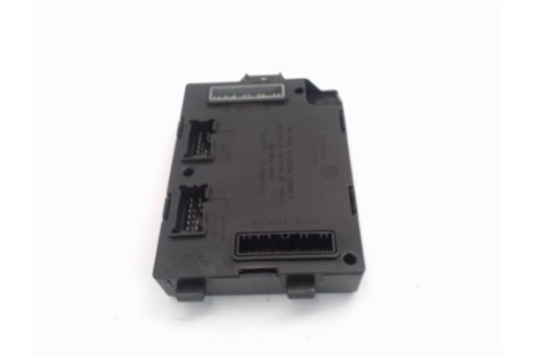 Recambio de centralita para renault captur i 0.9 zen referencia OEM IAM  284B14456R 