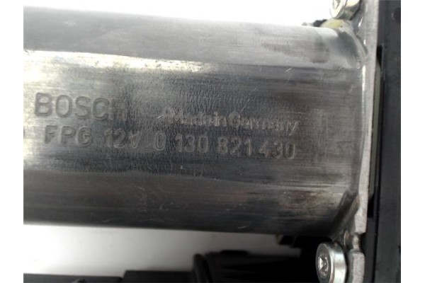 Recambio de motor elevalunas trasero derecho para volkswagen golf v plus (5m1) 1.9 bluemotion edition referencia OEM IAM 5M08394