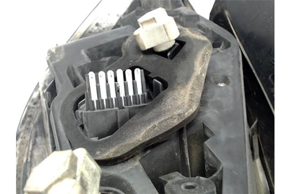 Recambio de piloto trasero derecho para opel astra h berlina referencia OEM IAM 24451837 00865302 