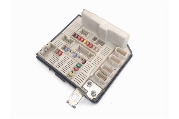 Recambio de caja fusibles/rele para renault megane ii (bm0/1_, cm0/1_) 1.5 dci referencia OEM IAM 8200481866 519158091 