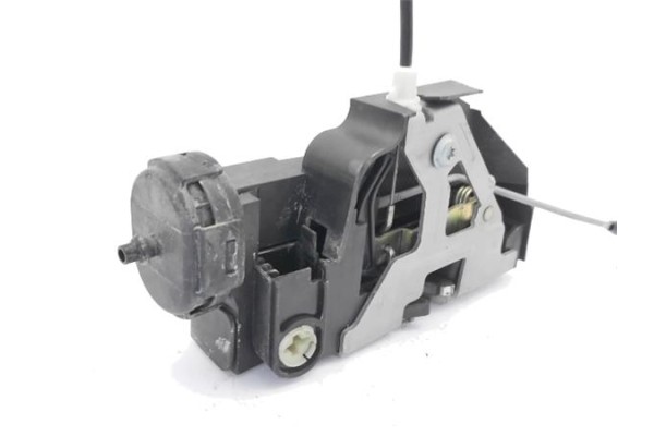 Recambio de cierre electromagnetico delantero derecho para mercedes-benz clase a (bm 168) 1.9 190 (168.032) referencia OEM IAM A