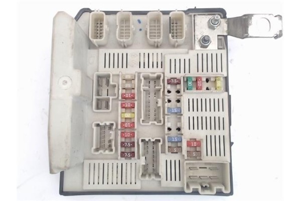 Recambio de caja fusibles/rele para renault megane ii (bm0/1_, cm0/1_) 1.5 dci referencia OEM IAM 8200481866 519158091 