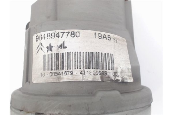 Recambio de faro antiniebla derecho para citroen c3 referencia OEM IAM 9648947780  