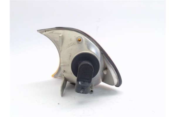 Recambio de intermitente delantero dcho para bmw serie 3 coupe (e46) 2.0 320 ci referencia OEM IAM 6904300 0311329002 6312690430
