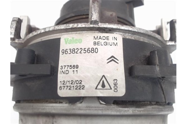 Recambio de faro antiniebla derecho para citroen xsara picasso referencia OEM IAM 9638225680 67721222 
