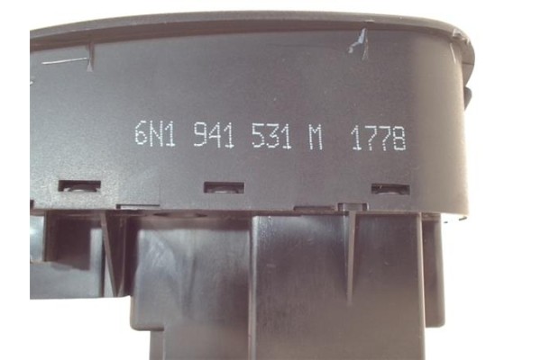 Recambio de interruptor alumbrado para volkswagen polo iii (6n1) 50 1.0 referencia OEM IAM 6N1941531  