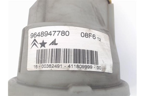 Recambio de faro antiniebla derecho para citroen c3 referencia OEM IAM 9648947780  