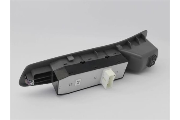 Recambio de mando elevalunas delantero izquierdo para chevrolet nubira wagon 2.0 cdx referencia OEM IAM 612W21000  