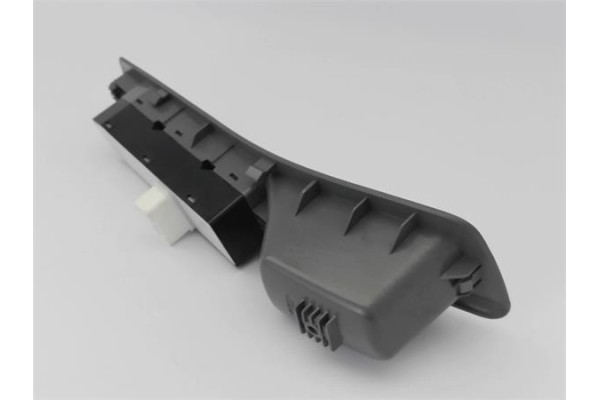 Recambio de mando elevalunas delantero izquierdo para chevrolet nubira wagon 2.0 cdx referencia OEM IAM 612W21000  