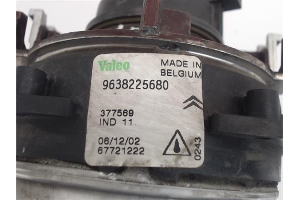Recambio de faro antiniebla derecho para citroen xsara picasso referencia OEM IAM 9638225680 67721222 