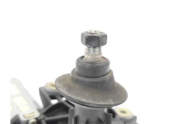 Recambio de motor limpiaparabrisas trasero para mercedes-benz clase a (bm 168) 1.9 190 (168.032) referencia OEM IAM A1688200442 