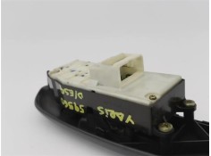 Recambio de mando elevalunas delantero izquierdo para toyota yaris (ncp1/nlp1/scp1) 1.4 d-4d referencia OEM IAM 848200D040  