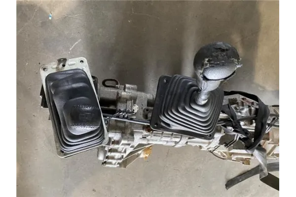 Recambio de caja cambios manual 4x4 para suzuki grand vitara 5-puertas (sq/ft) 2.5 v6 referencia OEM IAM MT  