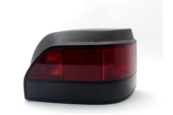 Recambio de piloto trasero derecho para renault clio i fase i / ii (b/c57) referencia OEM IAM 7700796118 7700796120 
