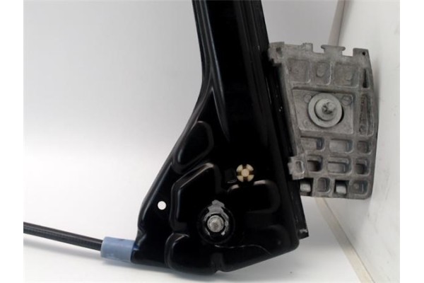 Recambio de mecanismo elevalunas delantero izquierdo para bmw serie 3 coupe (e46) 2.0 320 ci referencia OEM IAM 67628362064  