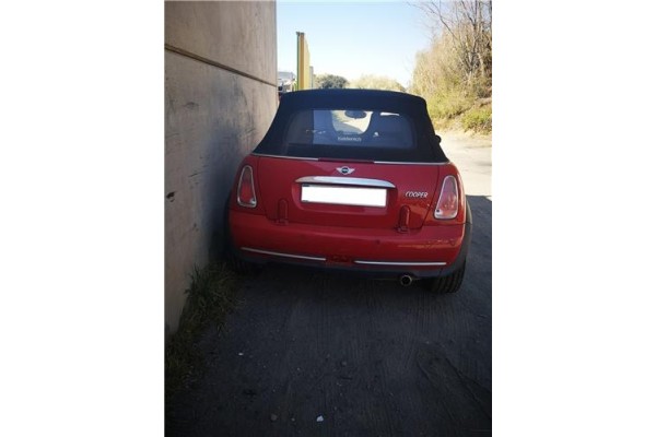 mini cabrio (r52) del año 2005