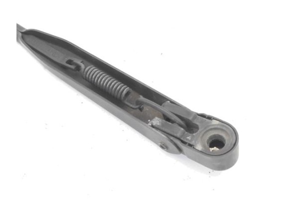 Recambio de brazo limpiaparabrisas trasero para saab 9-3 berlina 1.9 tid referencia OEM IAM 12755308  