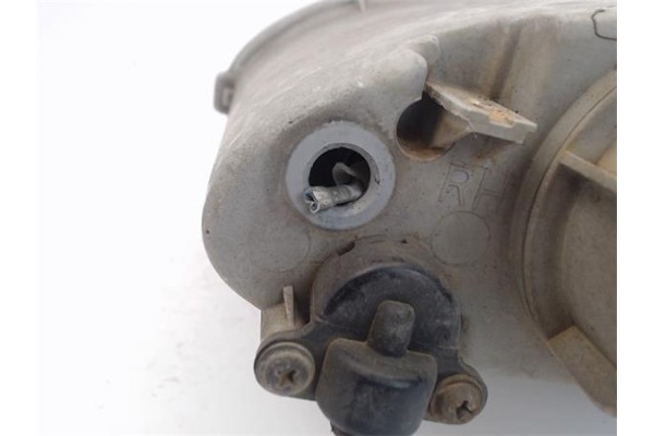 Recambio de faro antiniebla derecho para hyundai coupe (j2) referencia OEM IAM   