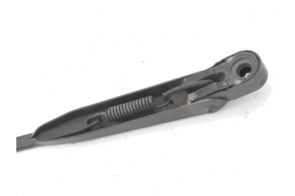 Recambio de brazo limpiaparabrisas trasero para saab 9-3 berlina 1.9 tid referencia OEM IAM 12755308  