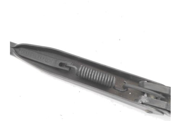 Recambio de brazo limpiaparabrisas trasero para saab 9-3 berlina 1.9 tid referencia OEM IAM 12755308  