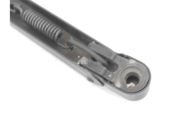 Recambio de brazo limpiaparabrisas trasero para saab 9-3 berlina 1.9 tid referencia OEM IAM 12755308  